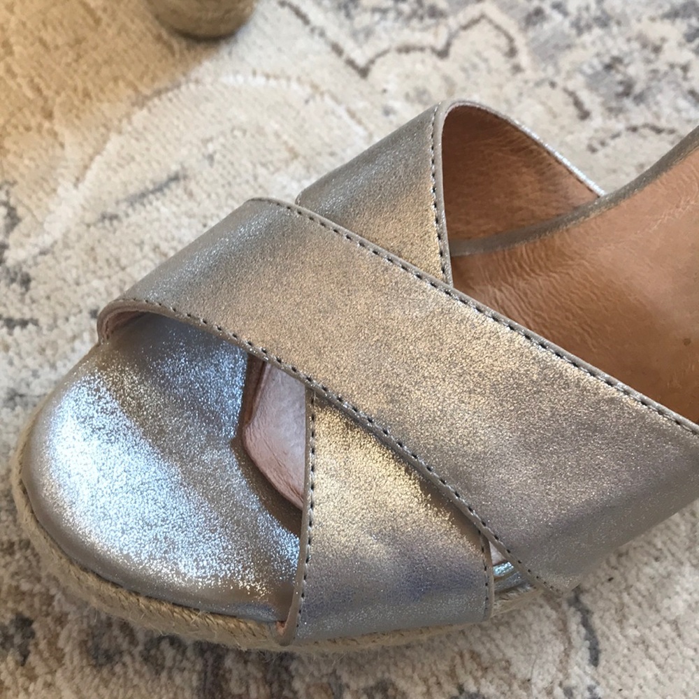 Silver espadrilles - Picture 5 of 6